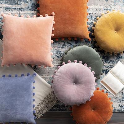 http://www.2modern.com/cdn/shop/collections/tier-1-page-pillows-featured-image.jpg?v=1617294593