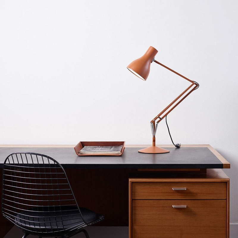 Saxon Blue Type 75™ Desk Lamp – Barbican Shop