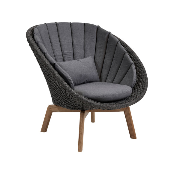 Peacock Outdoor Lounge Chair