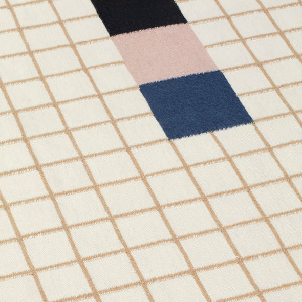 Raag Grid 2 Rug