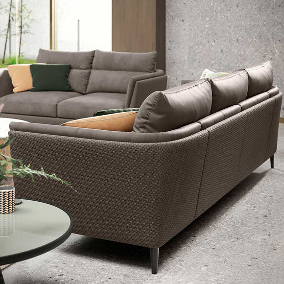 Bretagne Gran Comfort 2-Seater Sofa