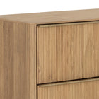 Kalla Dresser