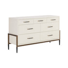 Weldrick Dresser