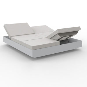 Vela 4 Reclining Backrest Daybed with Parasol Base