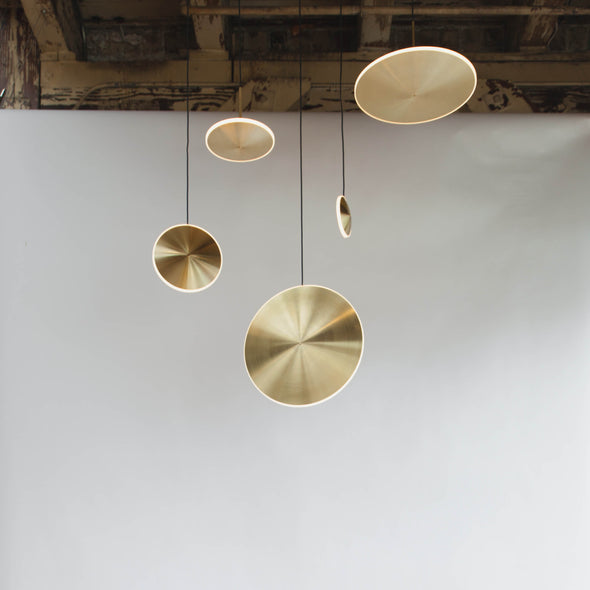 Chrona Horizontal Pendant Light