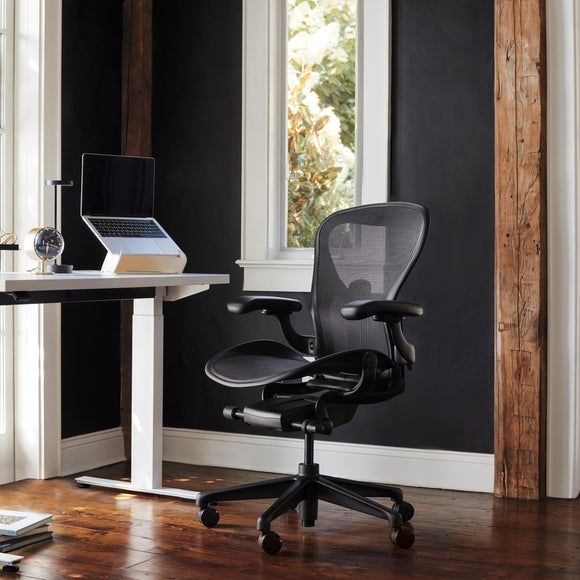 Herman Miller Aeron Chair - 2Modern