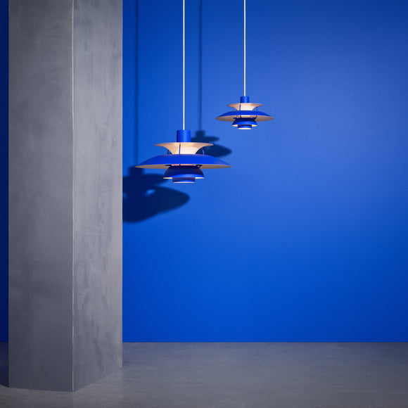 Mid-Century modern scandinavian pendant lamp Doo-Wop light blue by Louis  Poulsen